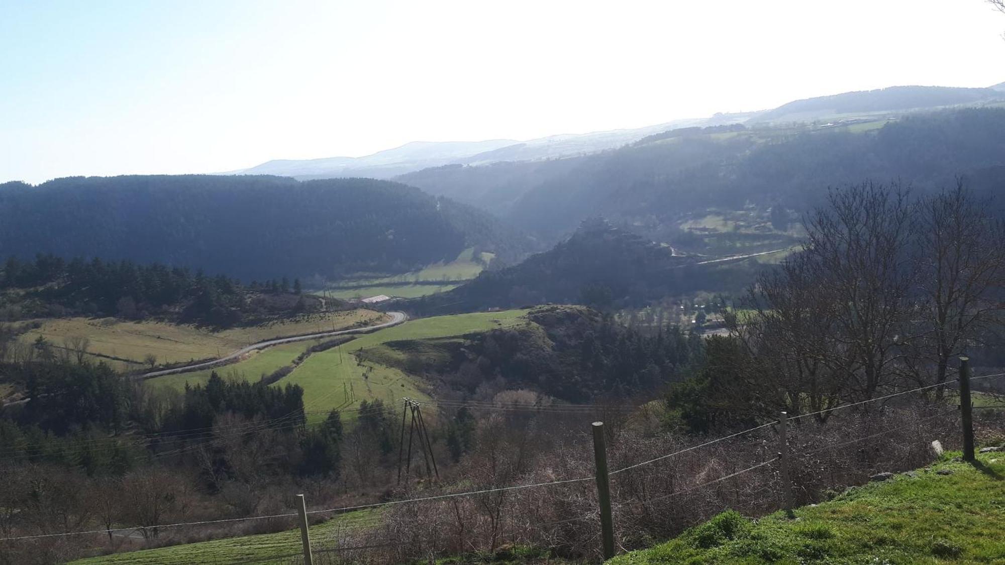 Le Petit Chalet Du Macquart P.O.A. Ranch, 2 A 3 Pers, Saint-Martin-de-Fugeres Esterno foto