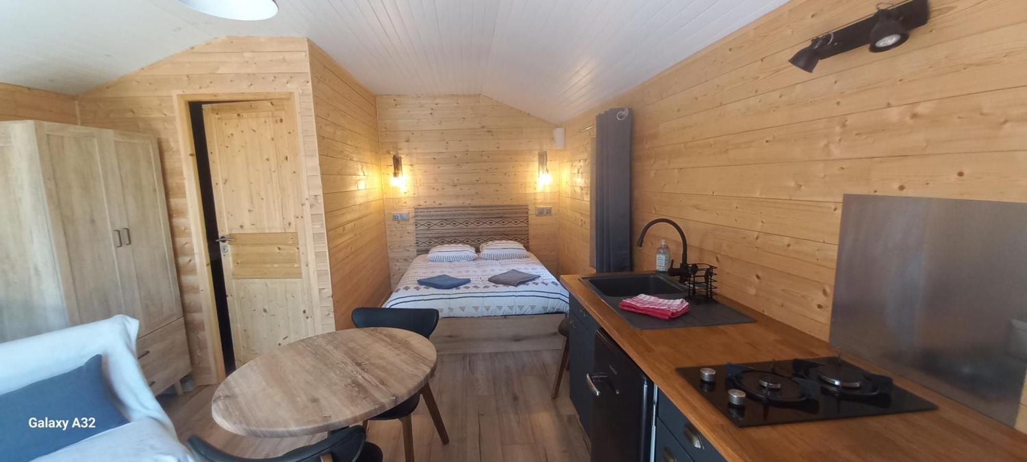 Le Petit Chalet Du Macquart P.O.A. Ranch, 2 A 3 Pers, Saint-Martin-de-Fugeres Esterno foto